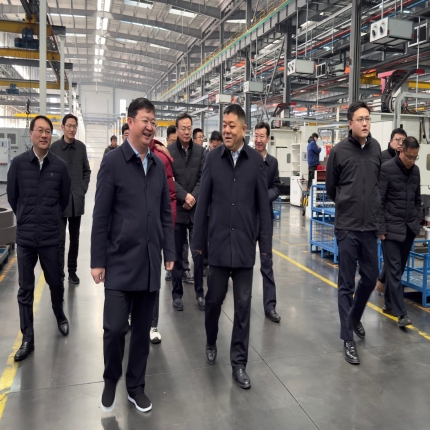 泰興市委書記、市長劉文榮帶隊調(diào)研泰隆復(fù)工復(fù)產(chǎn)情況